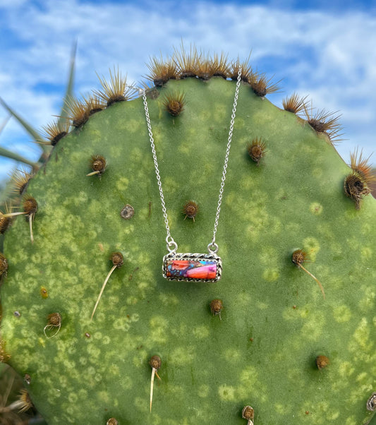 Mini Bar Necklace Pink Dahlia