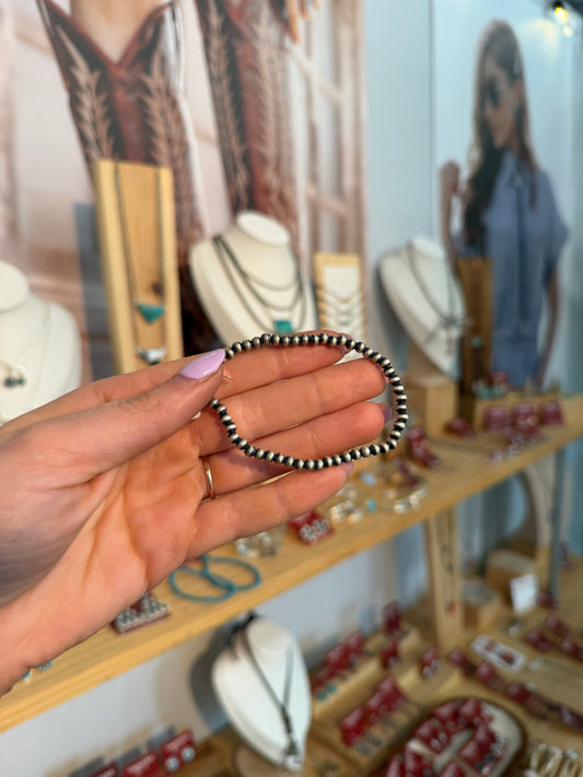 4mm Stretchy Silver Pearl Bracelet