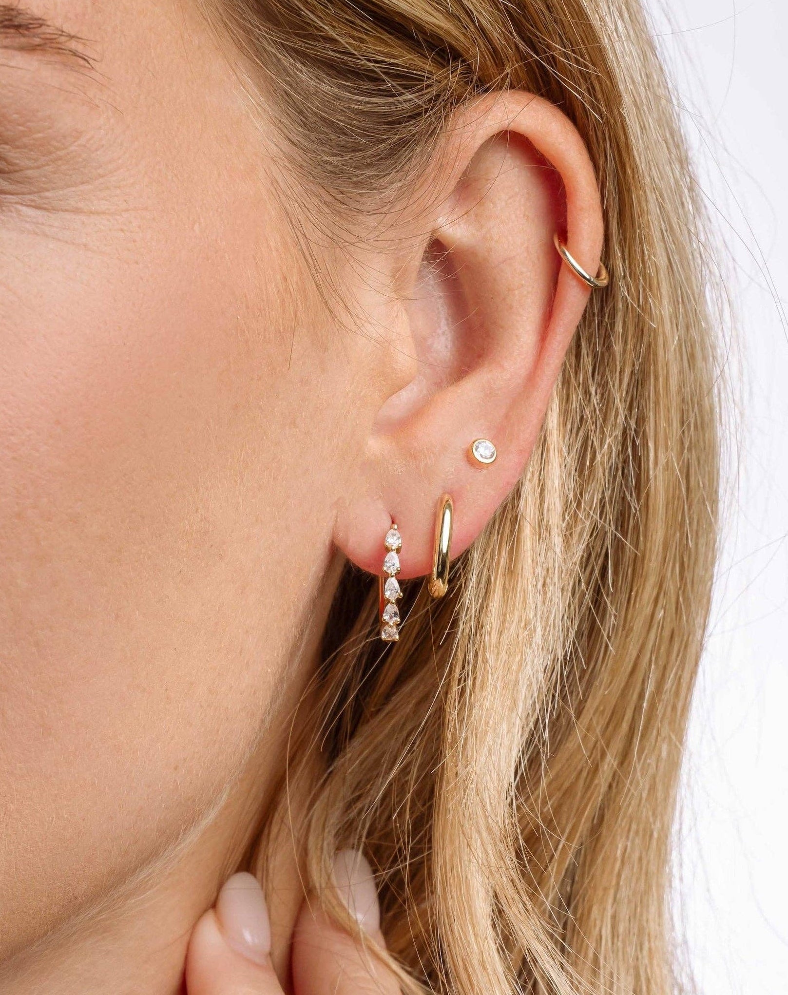 Pear Cubic Zirconia Hoops: Gold
