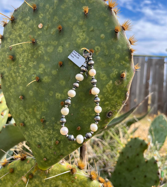 Silver Pearl Bracelet with Freshwater Pearls