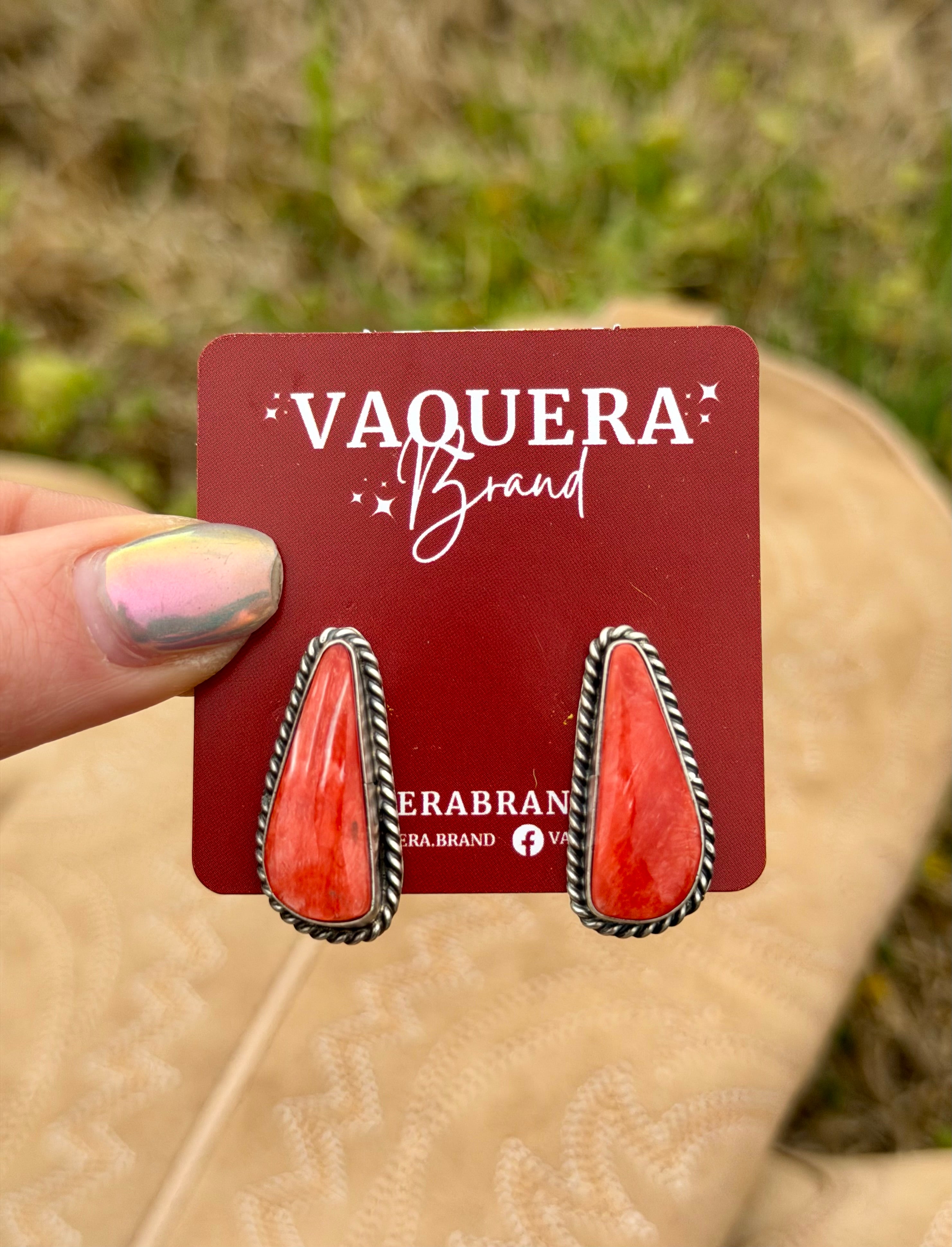 Navajo Spiny Oyster Statement Studs