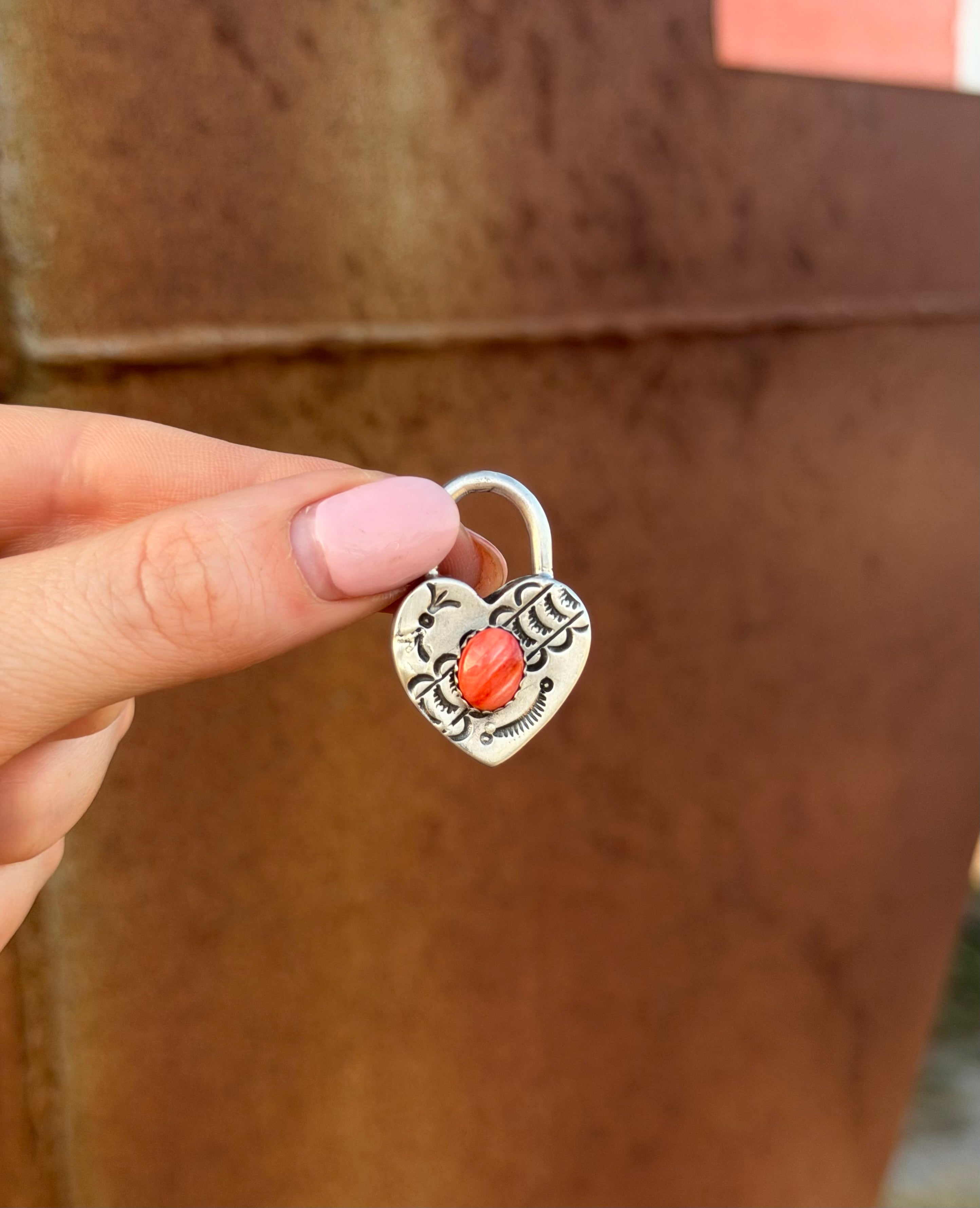Heart Locket Red Spiny Oyster