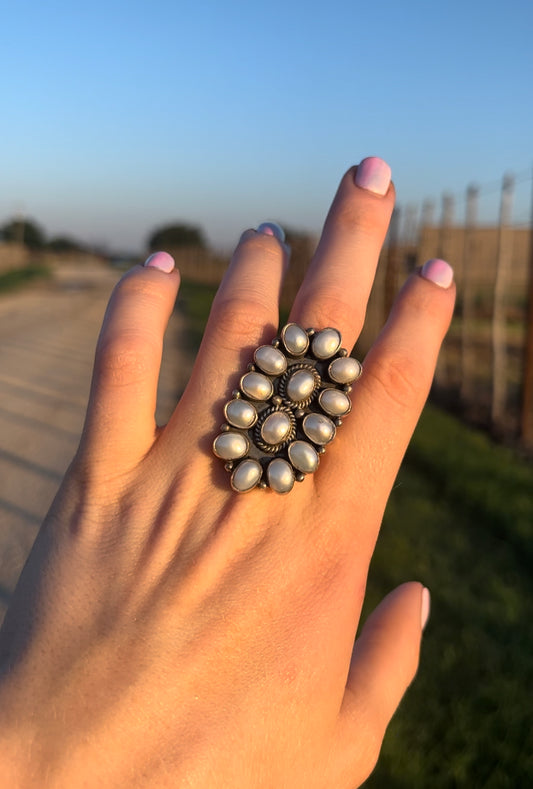 Mother Of Pearl Adjustable Ring