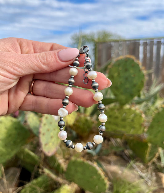 Silver Pearl Bracelet with Freshwater Pearls