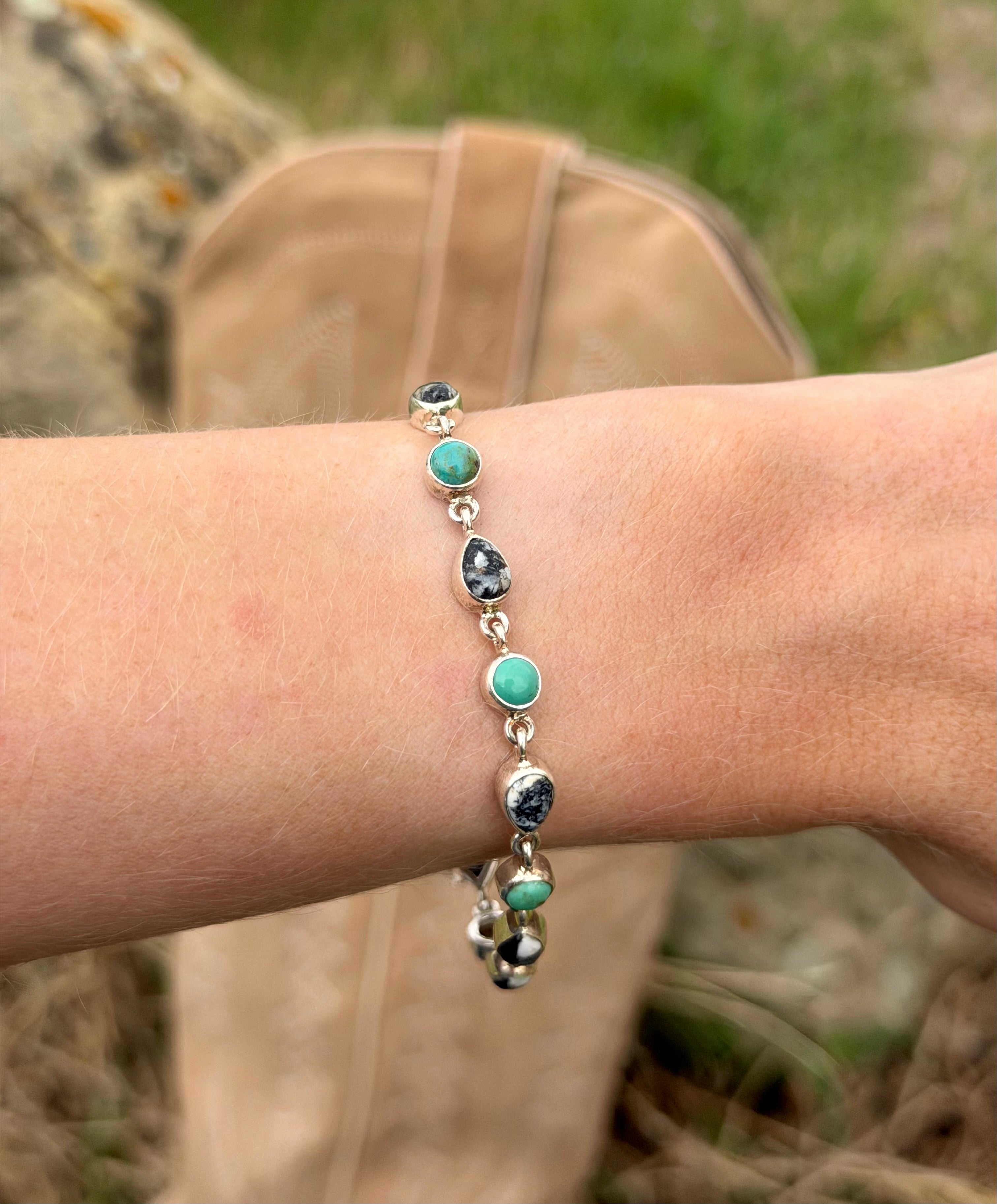 Turquoise & White Buffalo Link Bracelet