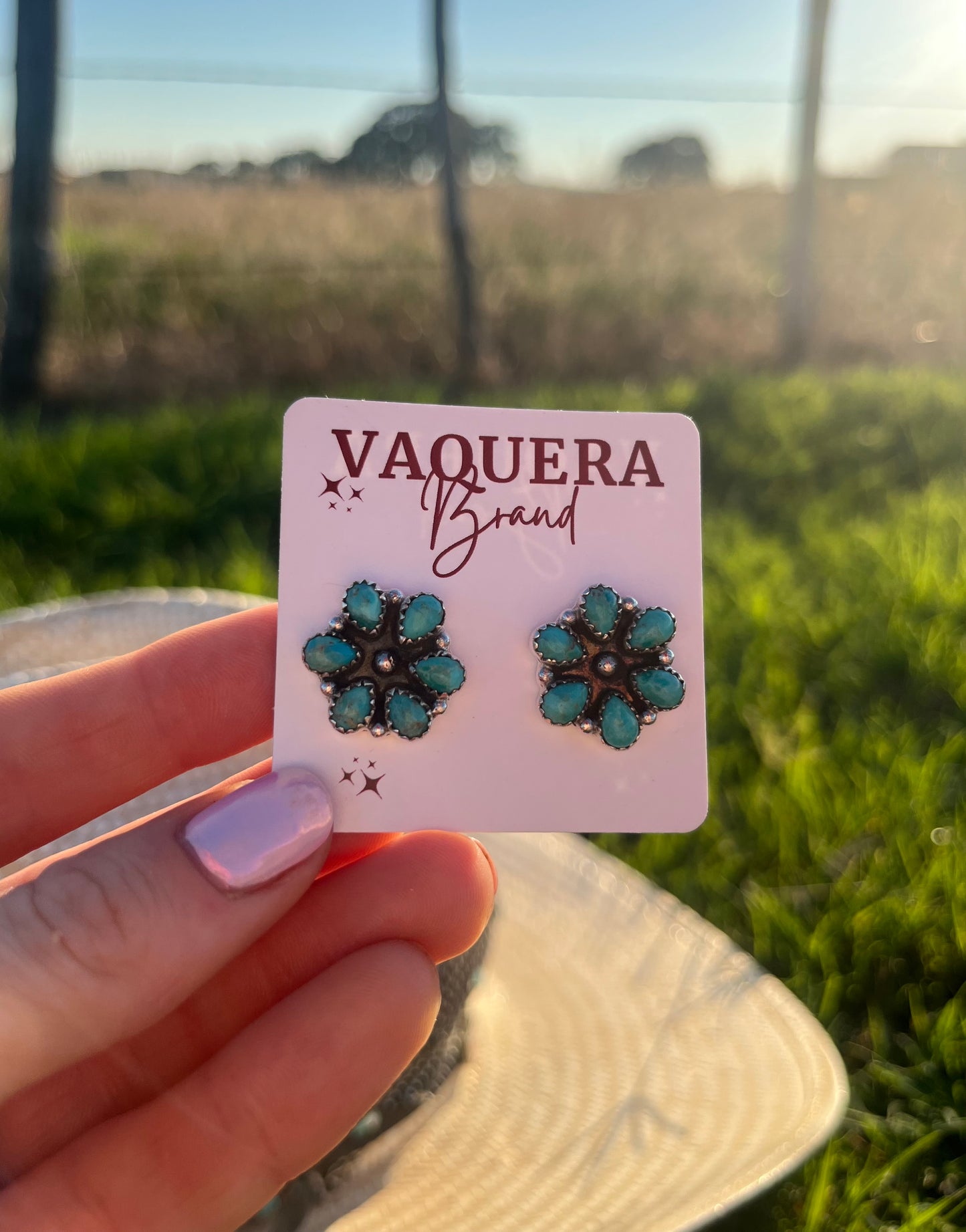 Kingman Turquoise Hada Flower Studs