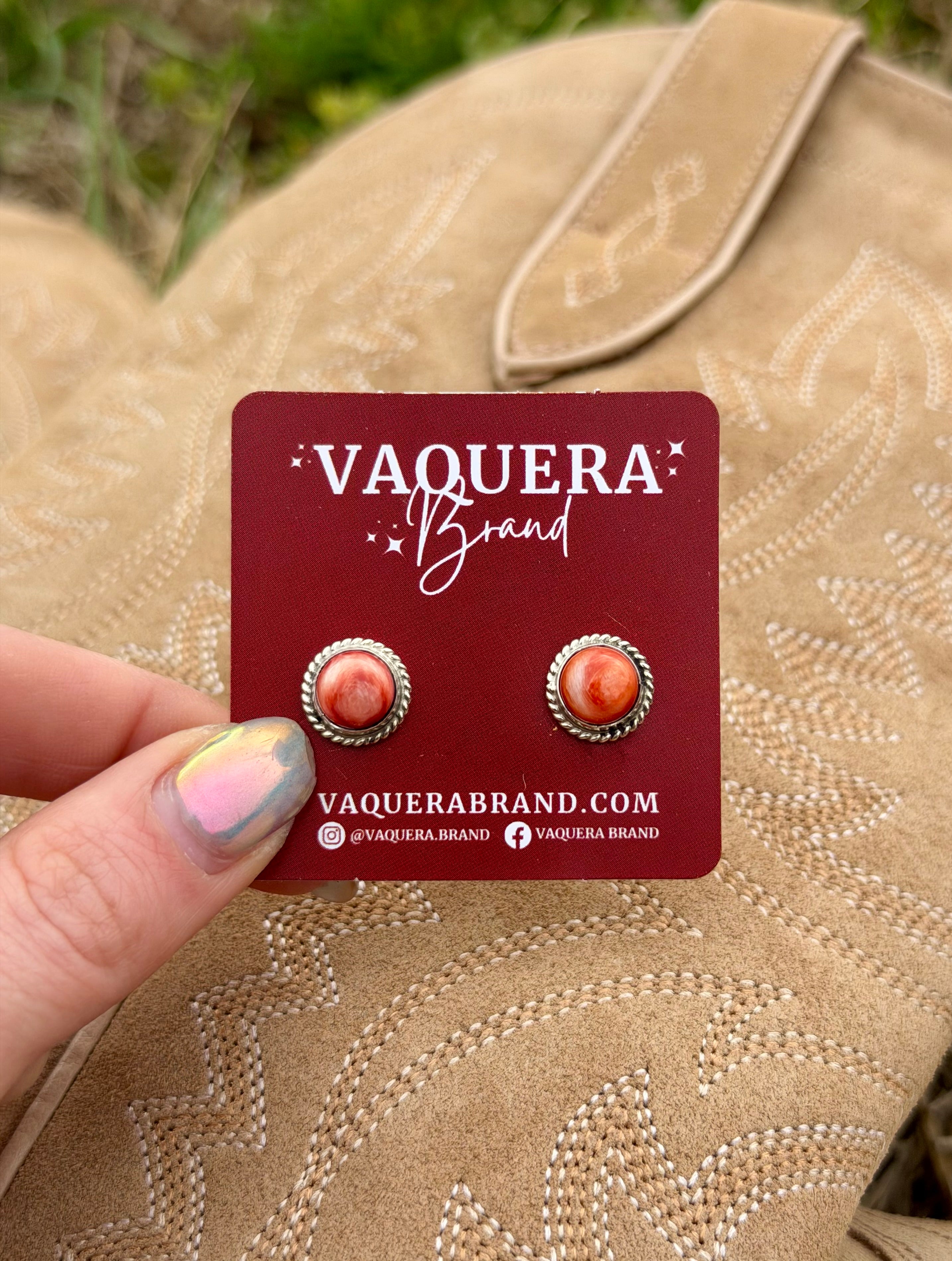 Navajo Spiny Oyster Studs